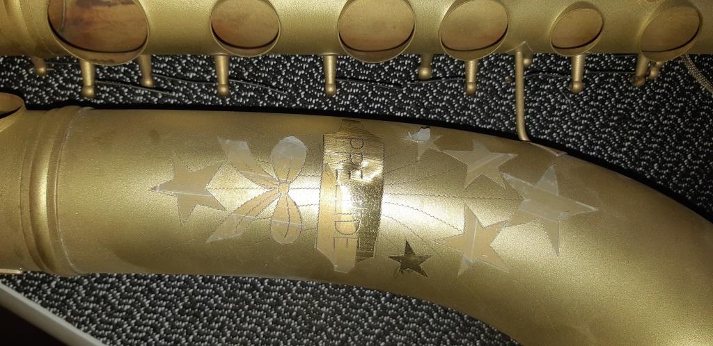 glasparel stralen saxofoon 